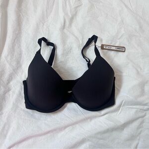 Skims fits everybody scoop plunge bra onyx black size 34DD